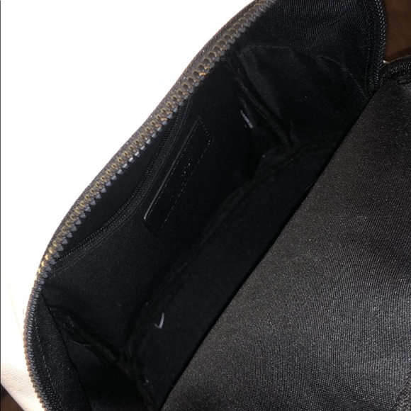 White forever 21 bag pack - Picture 2 of 4